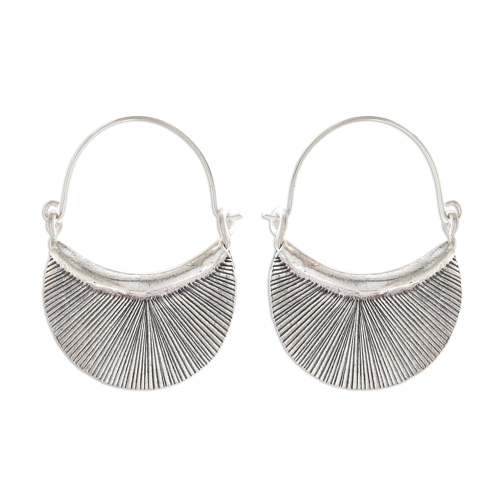 Handcrafted Karen Silver Hoop Earrings from Thailand - Karen Fan