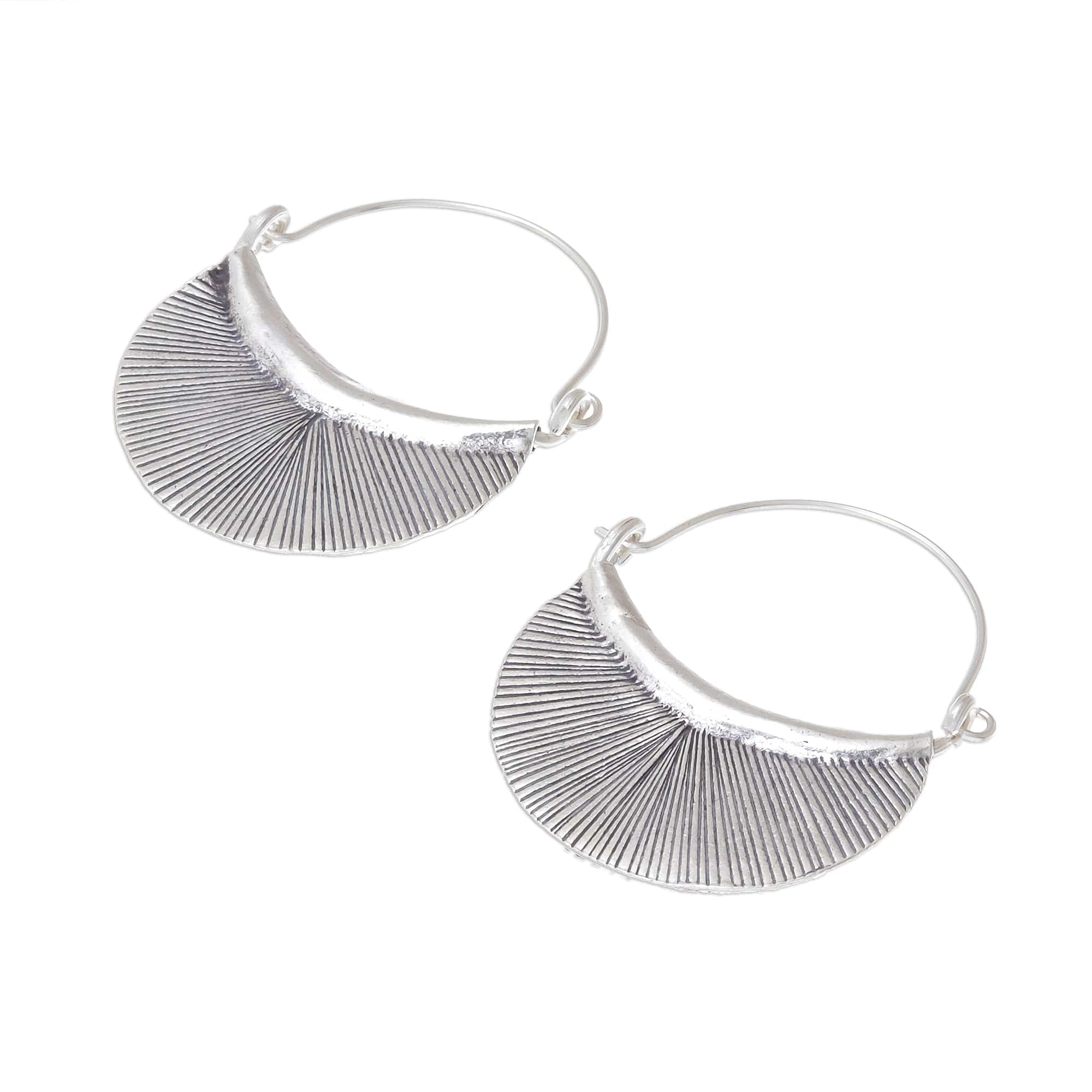 Handcrafted Karen Silver Hoop Earrings from Thailand - Karen Fan