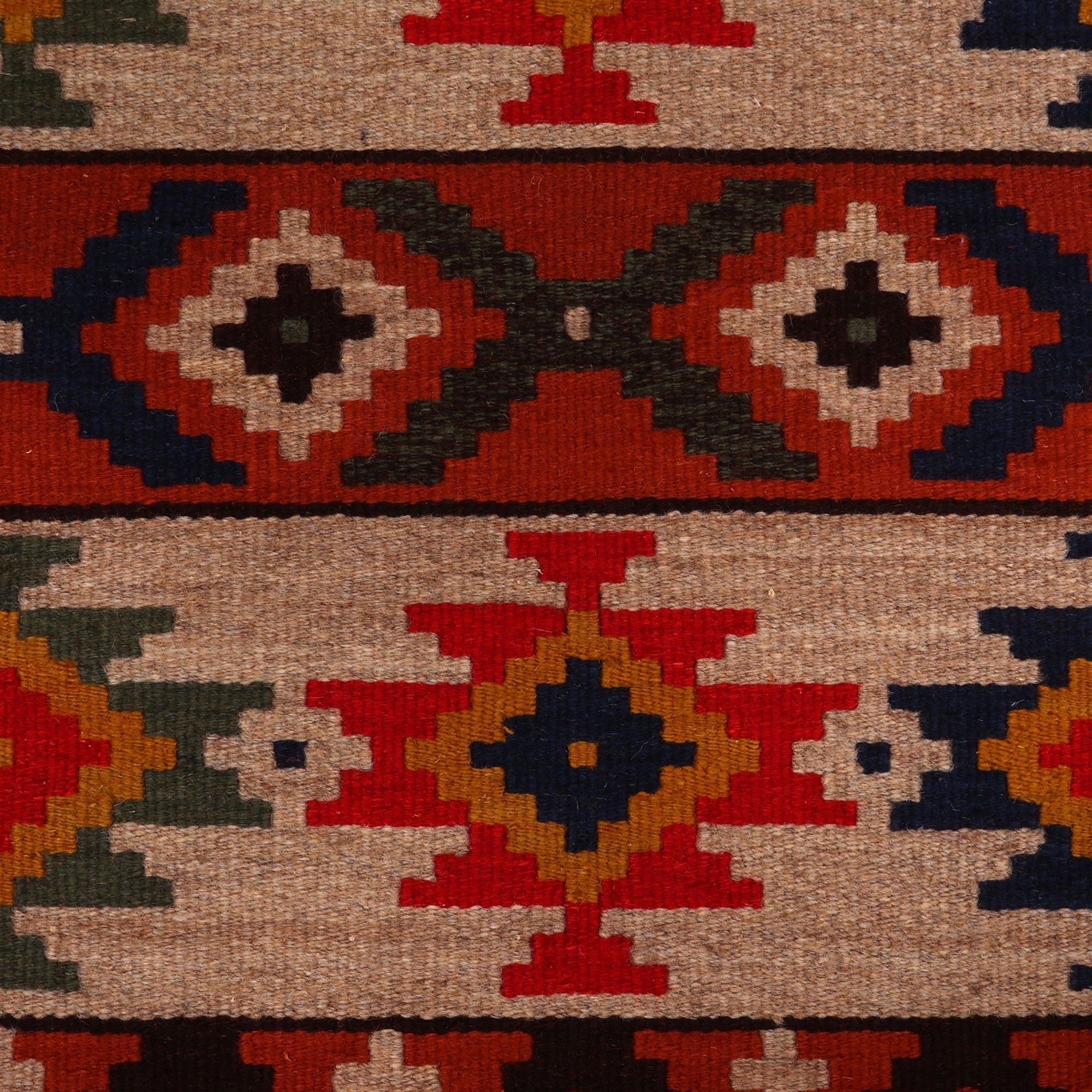 Geometric-Patterned Wool and Cotton Blend Area Rug (2x3) - Traditional Parade